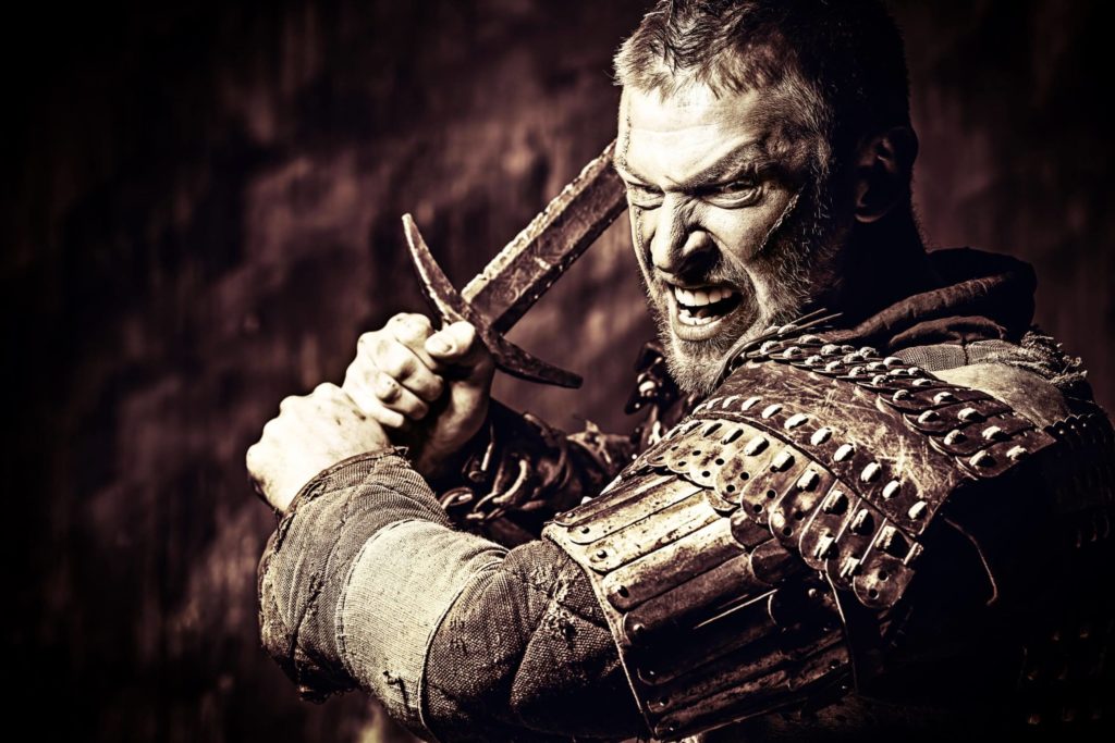 Roi, Guerrier, Magicien, Amant : redécouvrons les composantes archétypales du masculin adulte